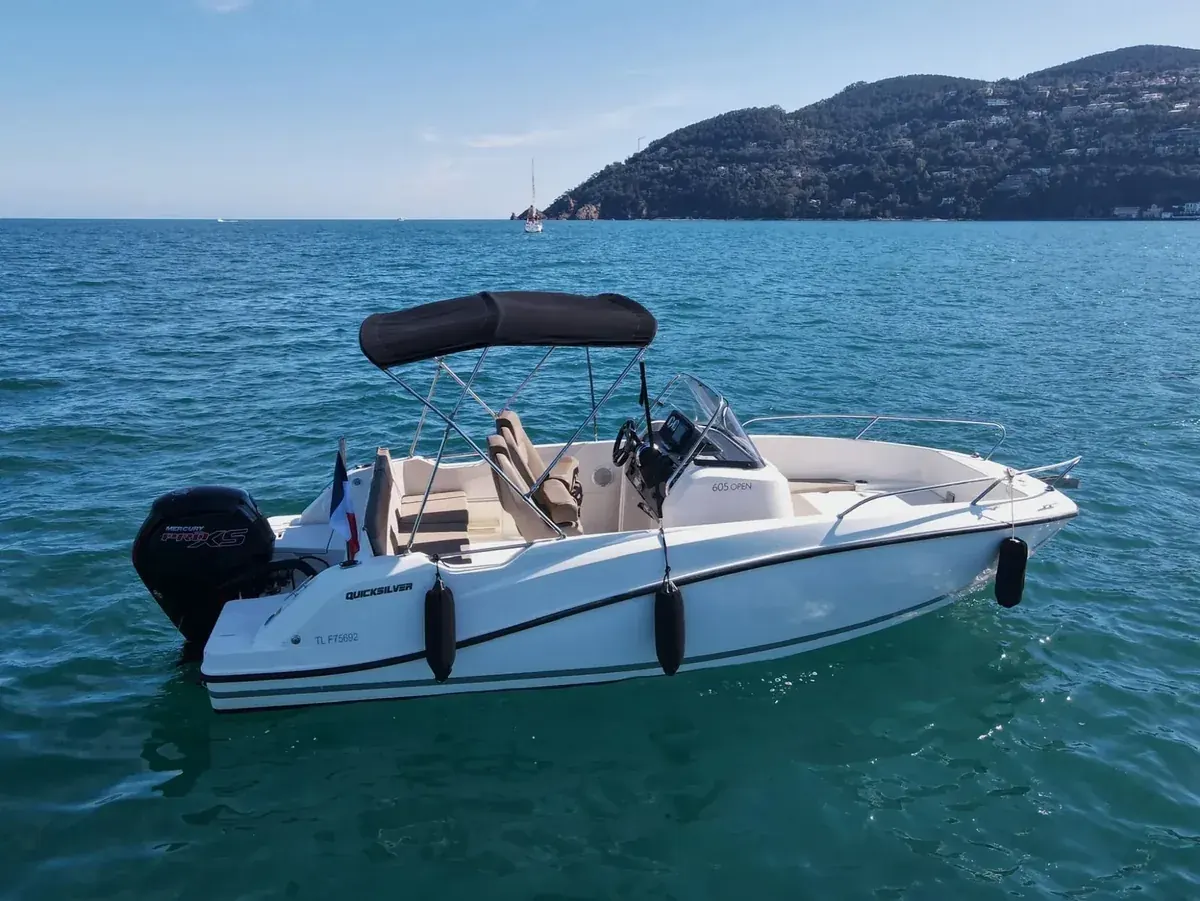 Quicksilver 605 Open Dragos